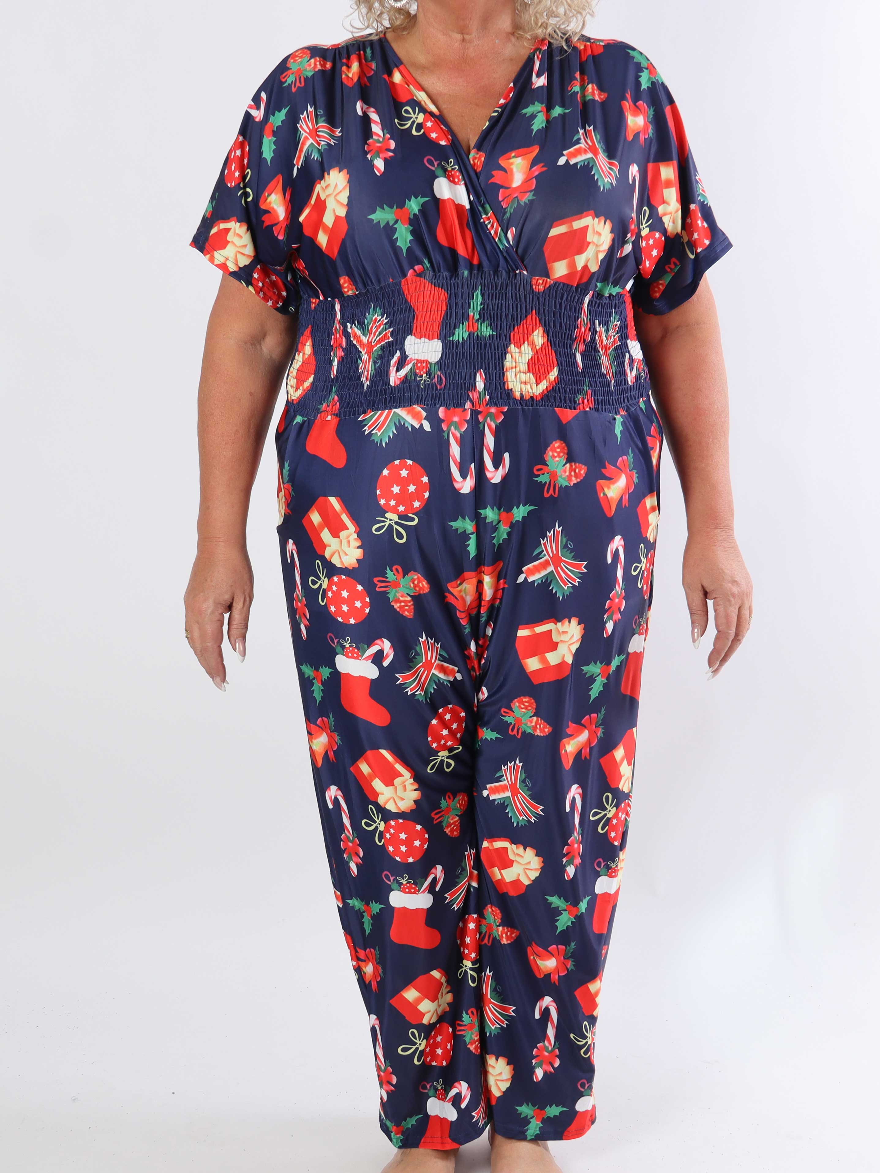 Pams Holiday Jumpsuit - Elastisk plus size buksedragt med julemotiver